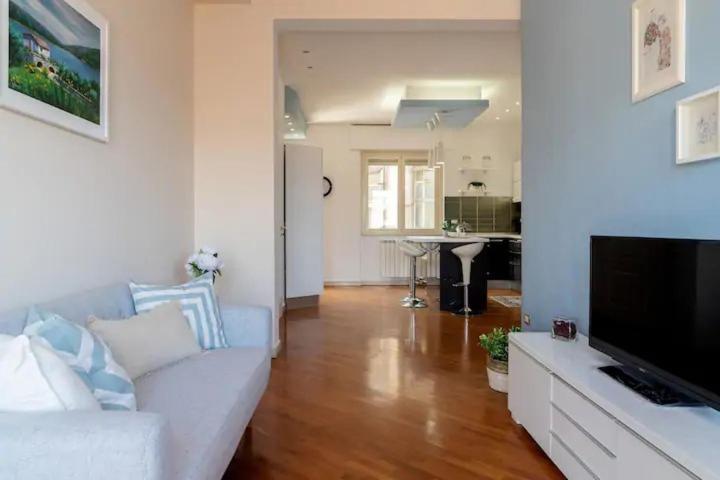 Etna City Home Accogliente Nel Cuore Di Катания Экстерьер фото